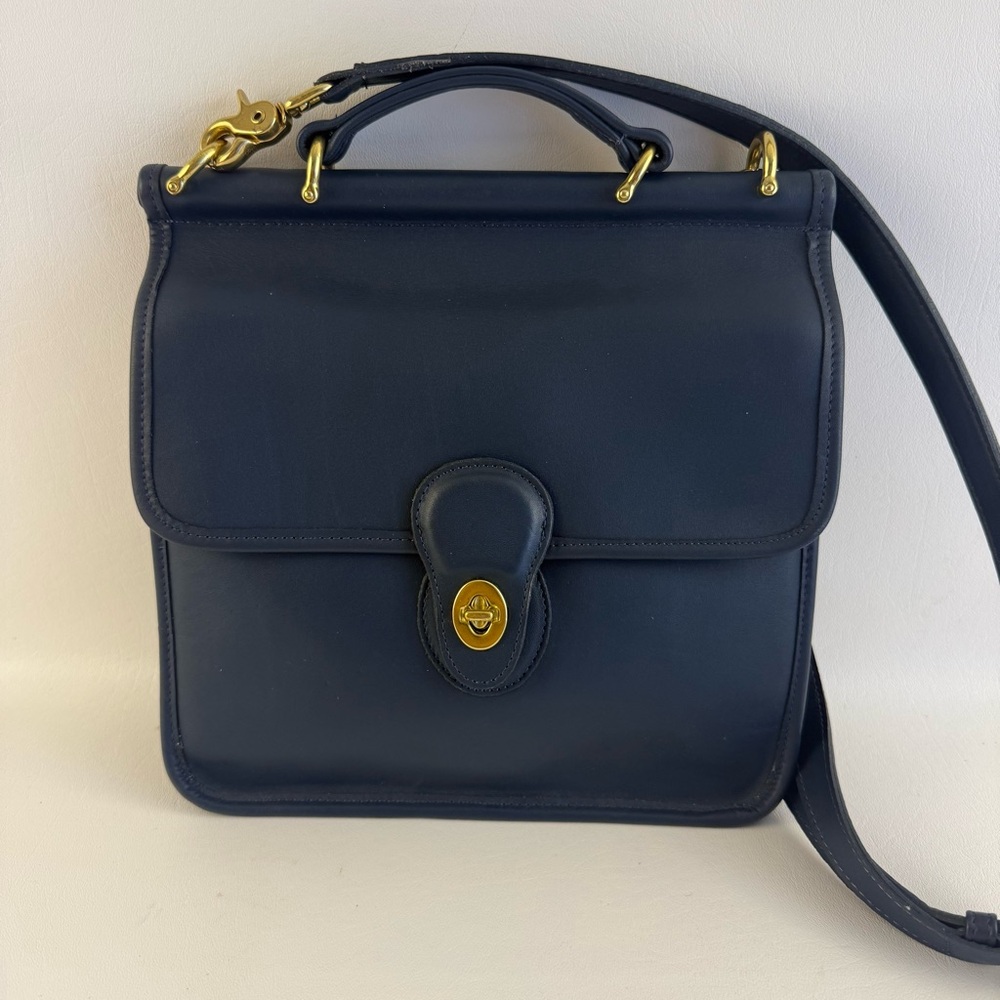 Coach Vintage Willis Elegant Navy Blue Leather Handbag